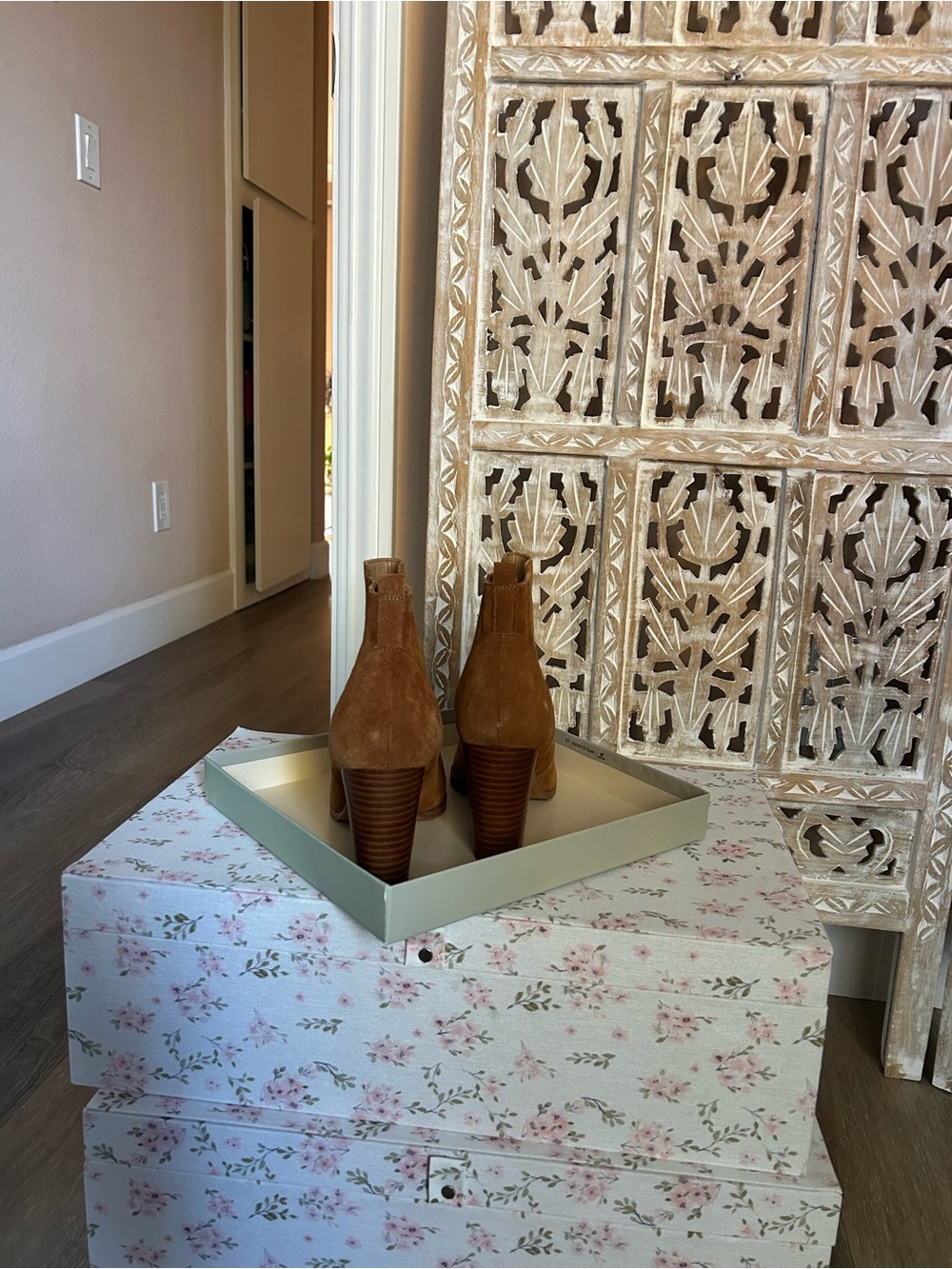 Marc Fisher Brown Suede LTD Alva Booties - Picture 3 of 4